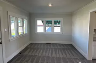 402 S 4th Ave, Kelso, WA 98626 - Photo 9