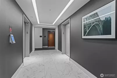 800 Columbia Street #703, Seattle, WA 98104 - Photo 15