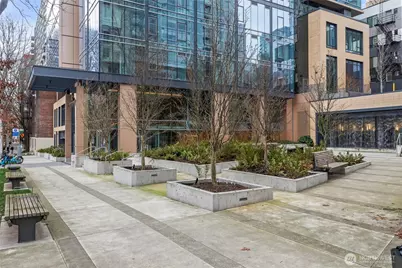 800 Columbia Street #703, Seattle, WA 98104 - Photo 35