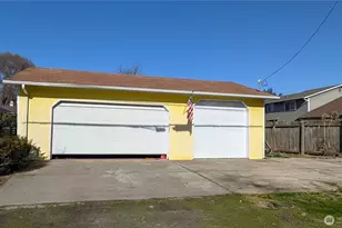 1701 51st St NE, Tacoma, WA 98422 - Photo 5