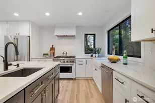 19228 NE 202nd St, Woodinville, WA 98077 - Photo 9