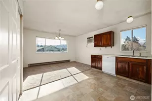 410 7th St NE, East Wenatchee, WA 98802 - Photo 23