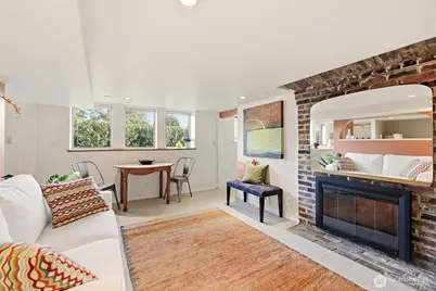 932 N 70th Street, Seattle, WA 98103 - Photo 23