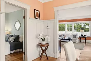 932 N 70th St, Seattle, WA 98103 - Photo 15