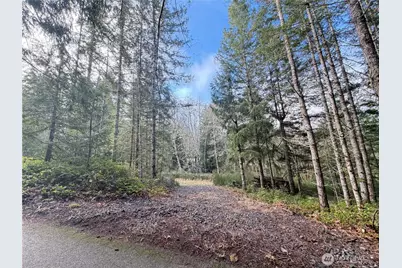 7625 NW Mountain Vista Lane, Silverdale, WA 98383 - Photo 7