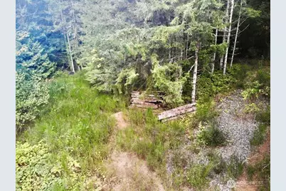 7625 NW Mountain Vista Lane, Silverdale, WA 98383 - Photo 19