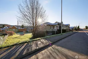 704 Lincoln St, Hoquiam, WA 98550 - Photo 15