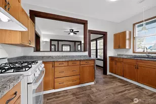 704 Lincoln St, Hoquiam, WA 98550 - Photo 9