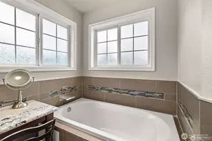 4618 51st St Ct E, Tacoma, WA 98443 - Photo 19