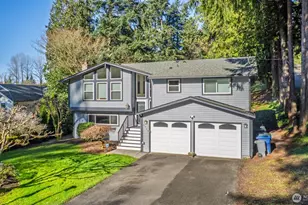 3718 NE 189th Pl, Lake Forest Park, WA 98155 - Photo 1