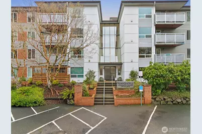 10501 8th Ave NE #135, Seattle, WA 98125 - Photo 31