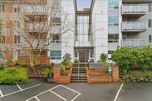 10501 8th Ave NE, Seattle, WA 98125 - Photo 31