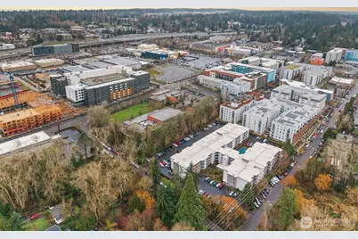 10501 8th Ave NE #135, Seattle, WA 98125 - Photo 33