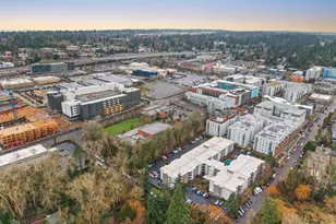 10501 8th Ave NE, Seattle, WA 98125 - Photo 33