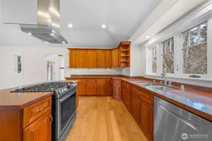 276 Aviator Dr, Orcas Island, WA 98245 - Photo 13