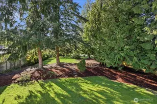 10922 39th Dr SE, Everett, WA 98208 - Photo 29