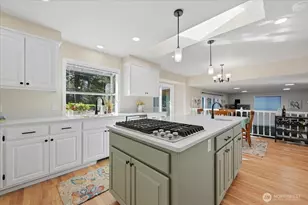 10922 39th Dr SE, Everett, WA 98208 - Photo 21