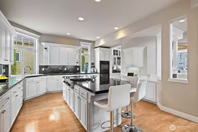 20614 NE 28th Court, Sammamish, WA 98074 - Photo 11