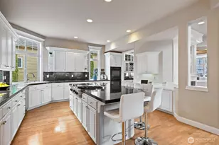 20614 NE 28th Ct, Sammamish, WA 98074 - Photo 11