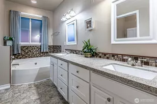 1108 180th St E, Spanaway, WA 98387 - Photo 21