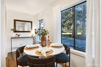 11142 8th Place S, Seattle, WA 98168 - Photo 9