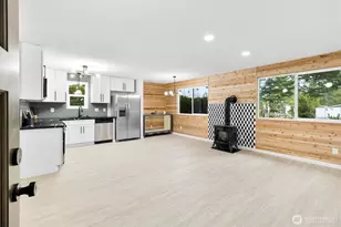 8257 Salish Ln, Blaine, WA 98230 - Photo 7