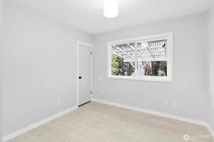 8257 Salish Ln, Blaine, WA 98230 - Photo 15