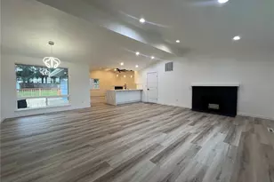 3711 Grandview Dr W, University Place, WA 98465 - Photo 5