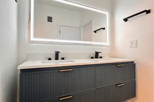 3711 Grandview Dr W, University Place, WA 98465 - Photo 27