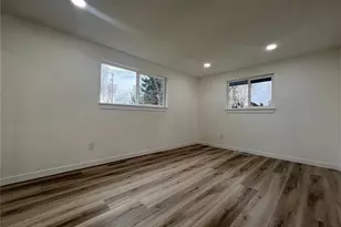 3711 Grandview Dr W, University Place, WA 98465 - Photo 17