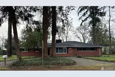 6716 Mt Tacoma Drive SW, Lakewood, WA 98499 - Photo 3