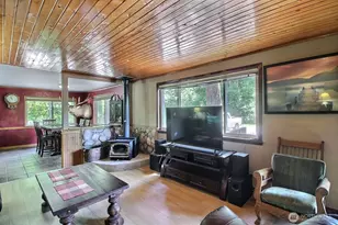 36204 108th Ave Ct E, Eatonville, WA 98328 - Photo 7