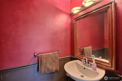 36204 108th Avenue Ct E, Eatonville, WA 98328 - Photo 15