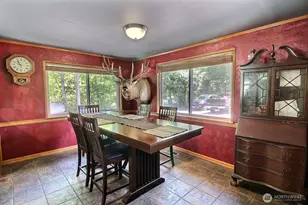 36204 108th Ave Ct E, Eatonville, WA 98328 - Photo 9