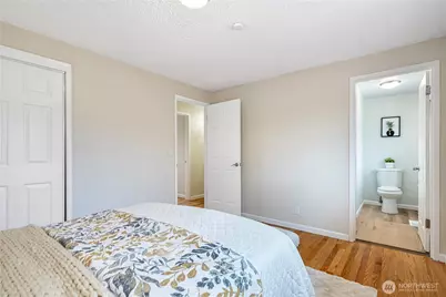 16515 N Linden Ave N, Shoreline, WA 98133 - Photo 15