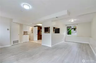 16515 N Linden Ave N, Shoreline, WA 98133 - Photo 21