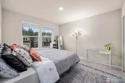 18785 Lipoma Place E, Puyallup, WA 98374 - Photo 15