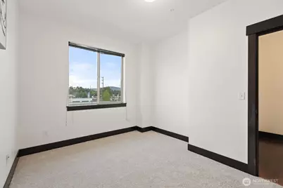 4000 NE 3rd Place, Renton, WA 98056 - Photo 31