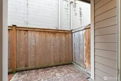 4000 NE 3rd Place, Renton, WA 98056 - Photo 35