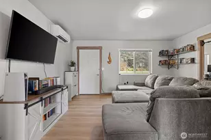 1272 Admirals Dr, Coupeville, WA 98239 - Photo 5