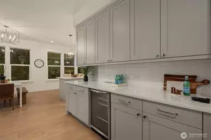 12105 NE 105th St, Kirkland, WA 98033 - Photo 7