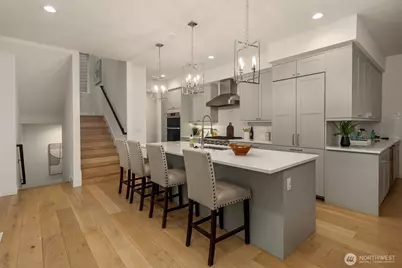 12105 NE 105th Street, Kirkland, WA 98033 - Photo 9