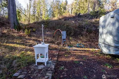 123 N Hwy 101, Hoodsport, WA 98548 - Photo 5