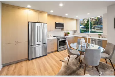 2509 N 42nd Street, Seattle, WA 98103 - Photo 7