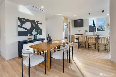 4136 Eastern Avenue N, Seattle, WA 98103 - Photo 13