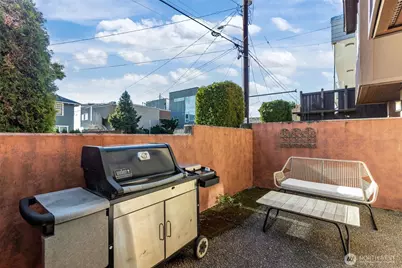 116 Aloha Street #116, Seattle, WA 98109 - Photo 25