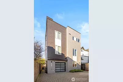 4307 B Francis Avenue N, Seattle, WA 98103 - Photo 1