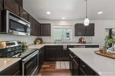 2200 Greenview Circle #17, Lynden, WA 98264 - Photo 9