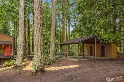 8240 NE Baker Hill Road, Bainbridge Island, WA 98110 - Photo 35