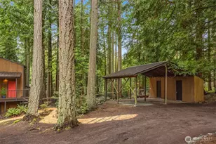 8240 NE Baker Hill Rd, Bainbridge Island, WA 98110 - Photo 35